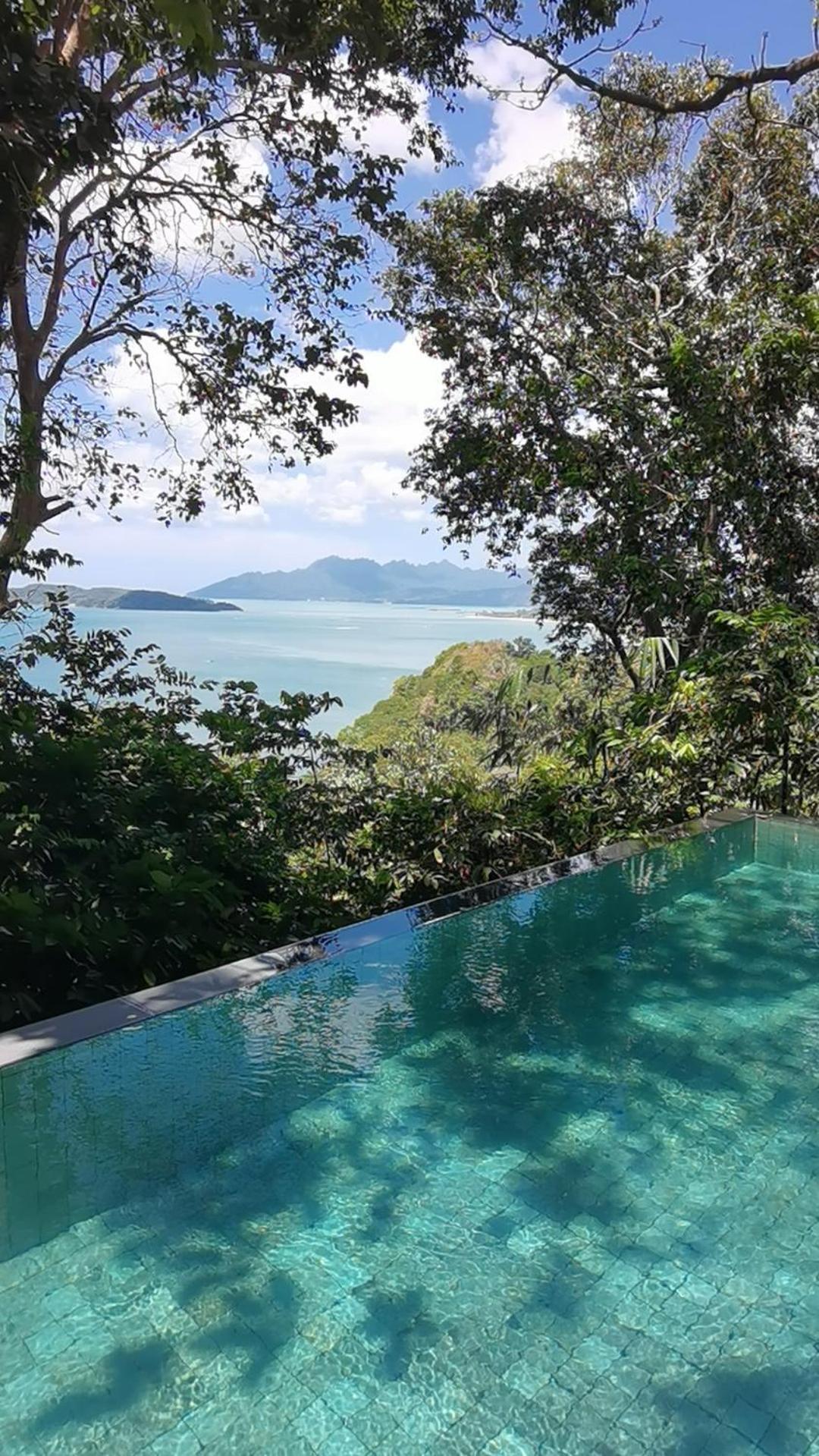 Ambong Pool Villas - Private Pool Пантай-Сенанг Экстерьер фото